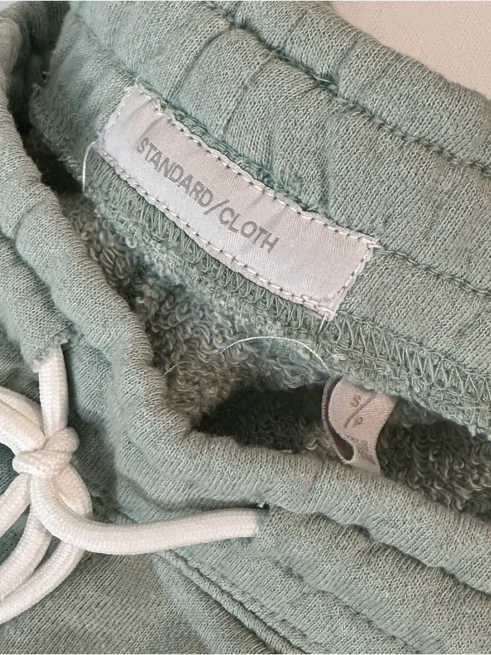 URBAN OUTFITTERS - MENS - GREEN JOGGER SWEATPANTS
